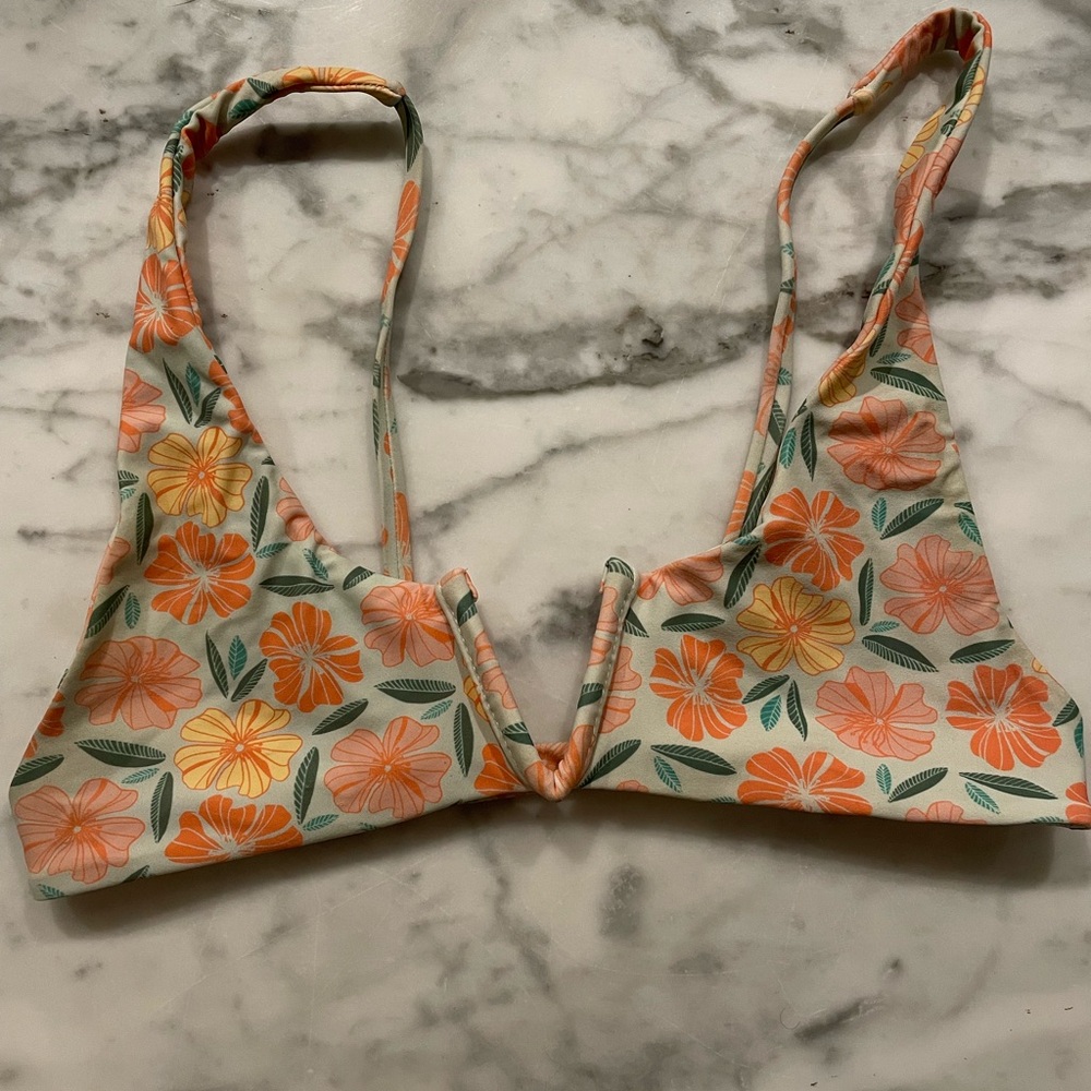 Benoa Haleiwa set
